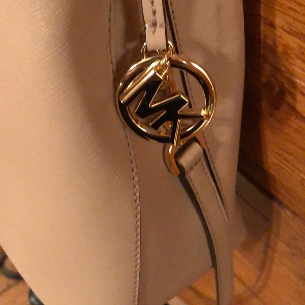 🌷Michael Kors Portia NWT - Picture 4 of 11